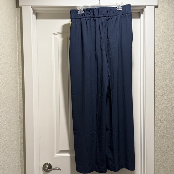 All in Motion Dark Blue Relaxed Pants - Picture 5 of 7